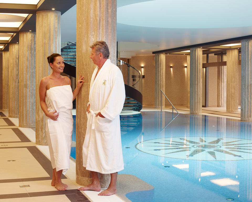 Alexandria Spa & Wellness Hotel Luhacovice Bagian luar foto